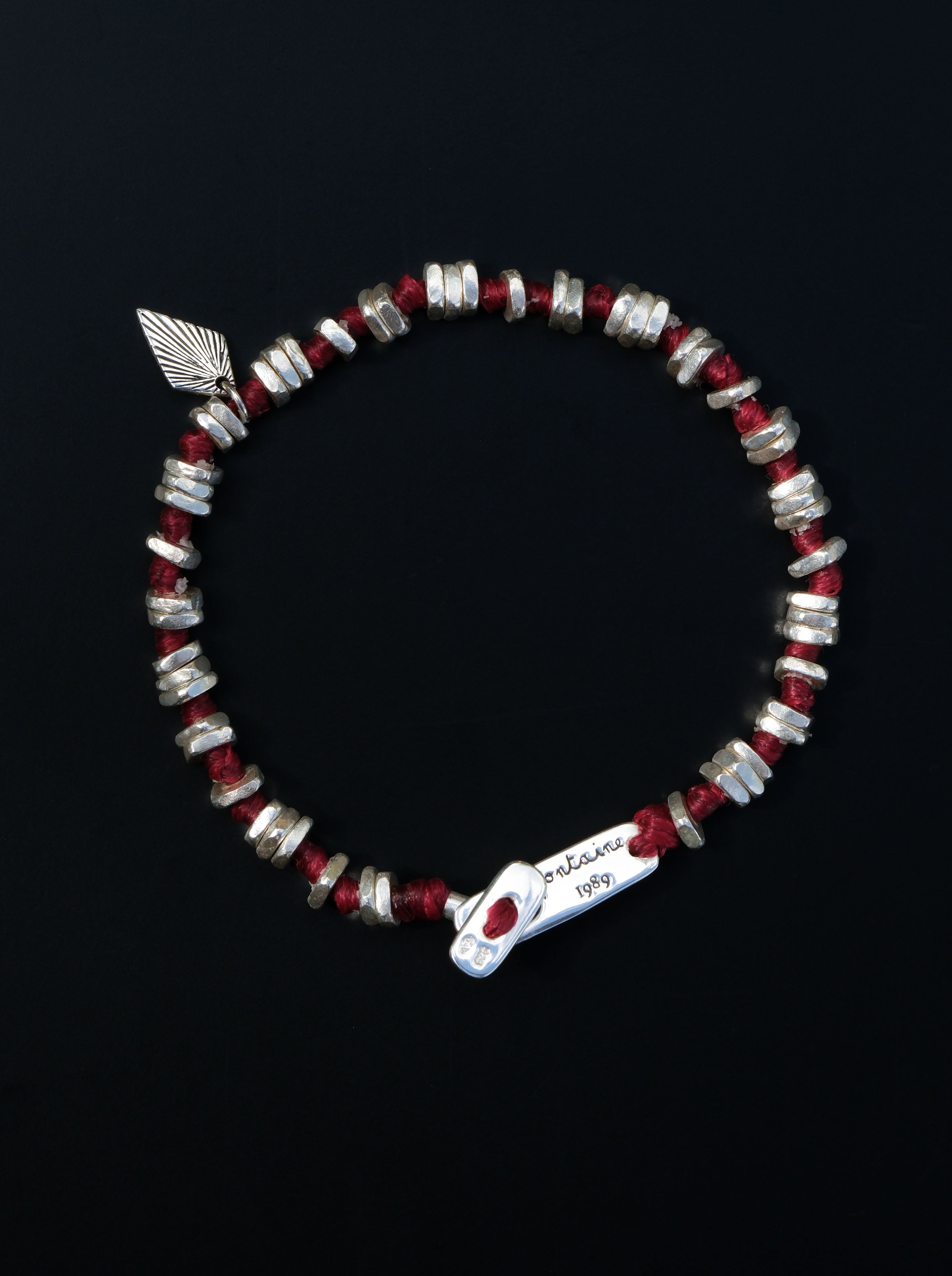 RUSTIC MAVERICKS "Rouge Amour"