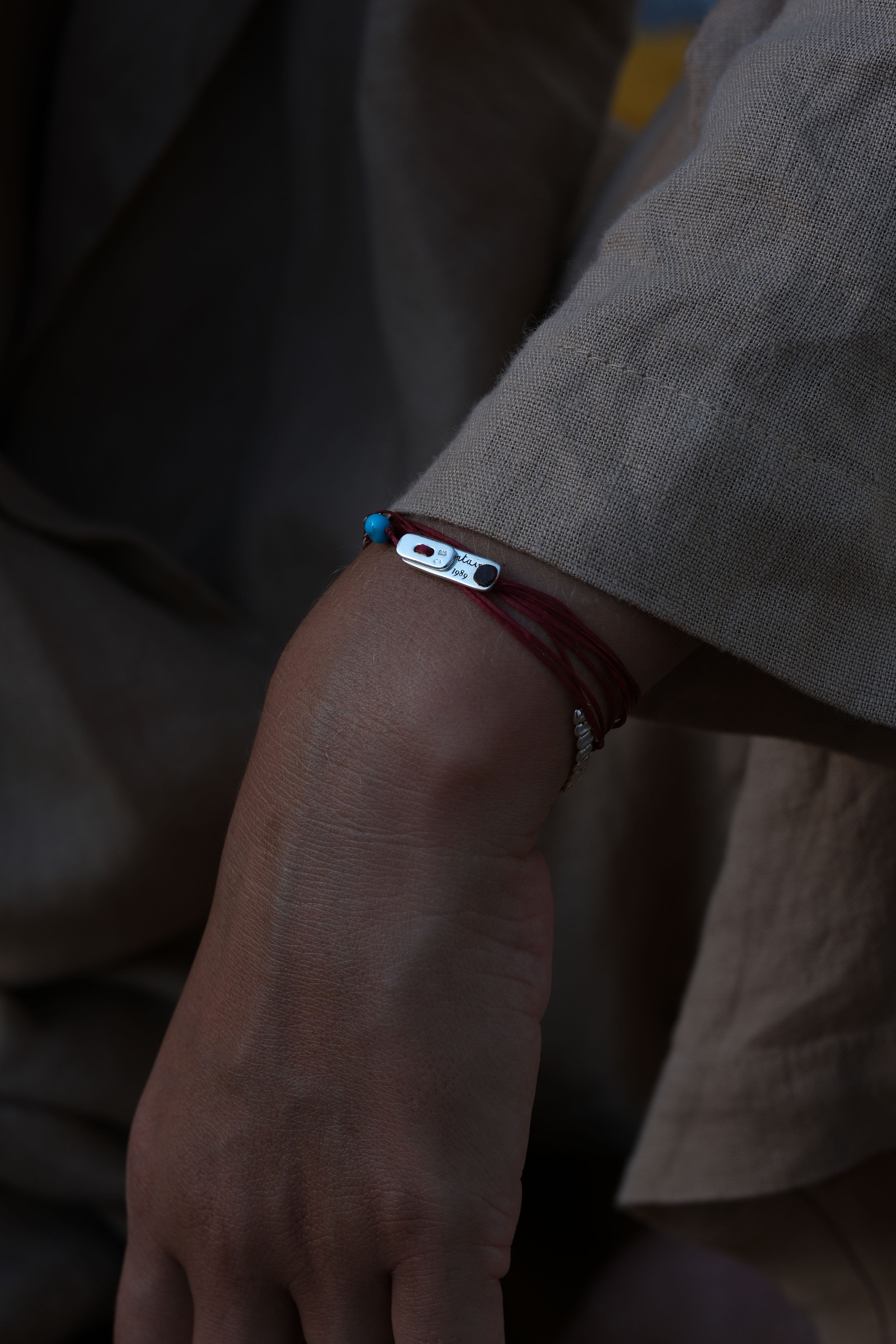 STRANGE LOVE "Rouge Amour"