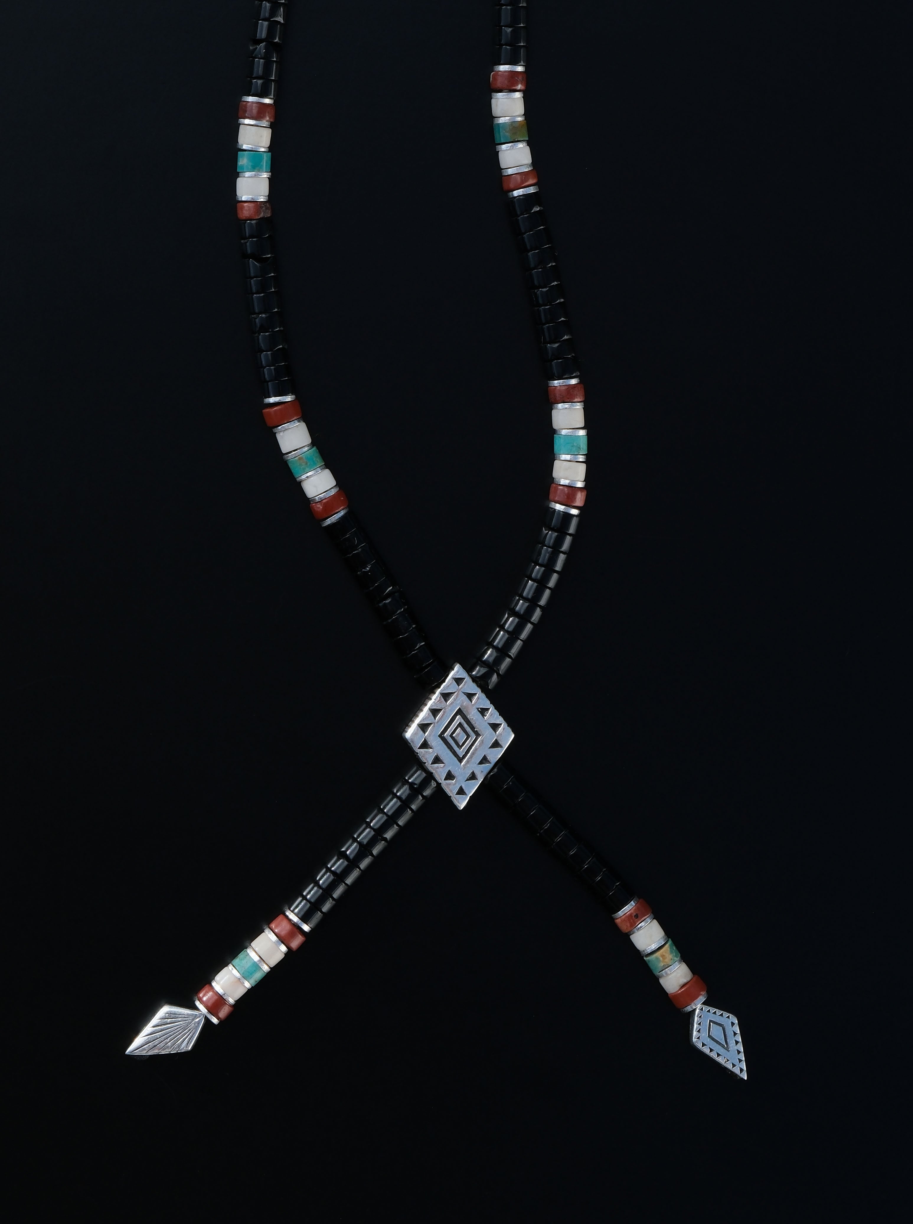 THE BOLO TIE "Black Cheyenne"