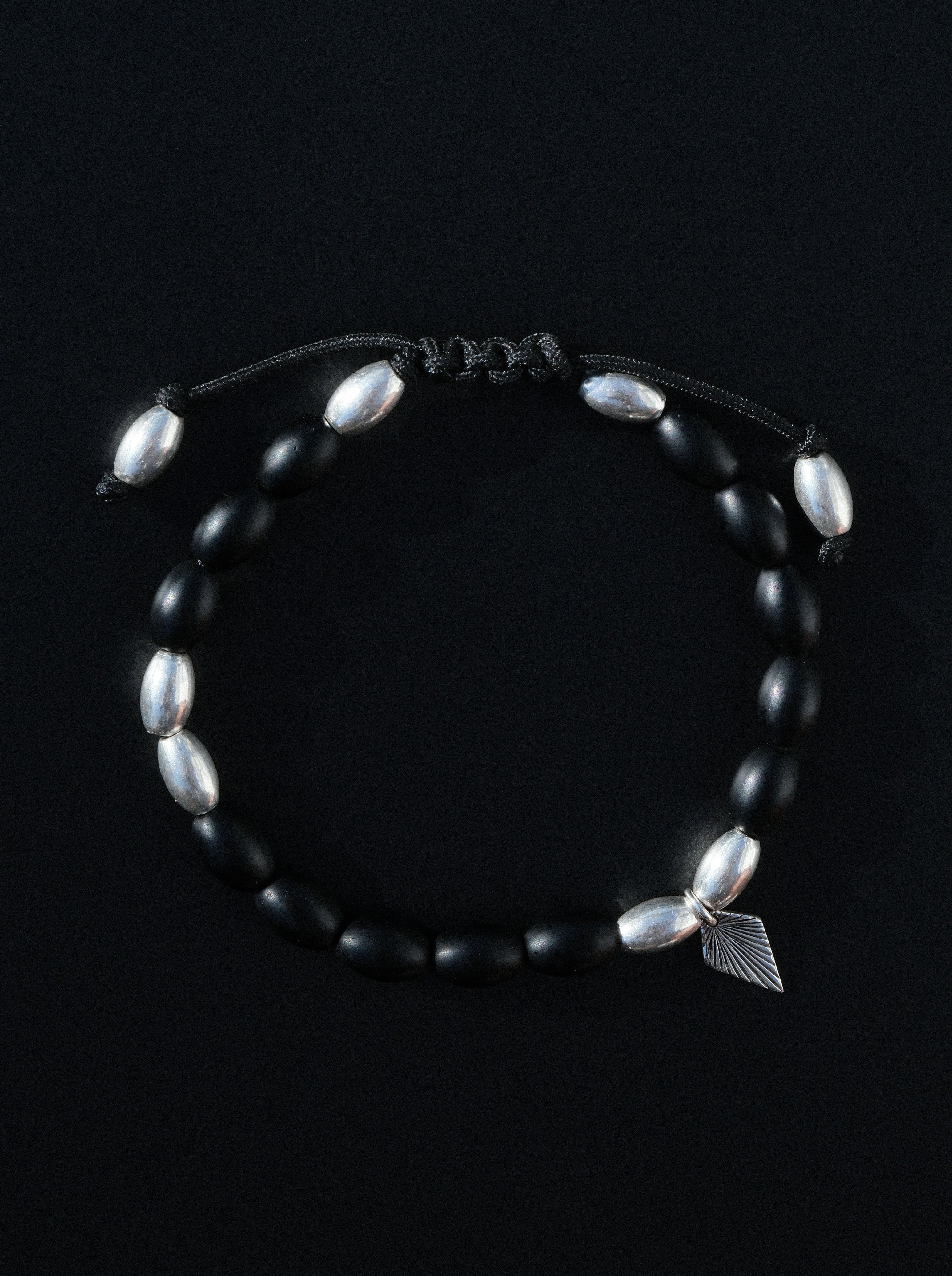 THE DROP "ONYX"